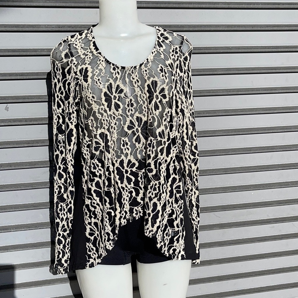 Women's Black Long-Sleeve Top with Cream Floral Lace Overlay Size M